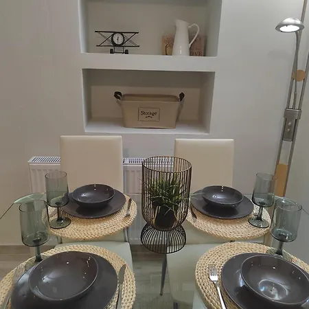 Cosy House With Garden * Golos