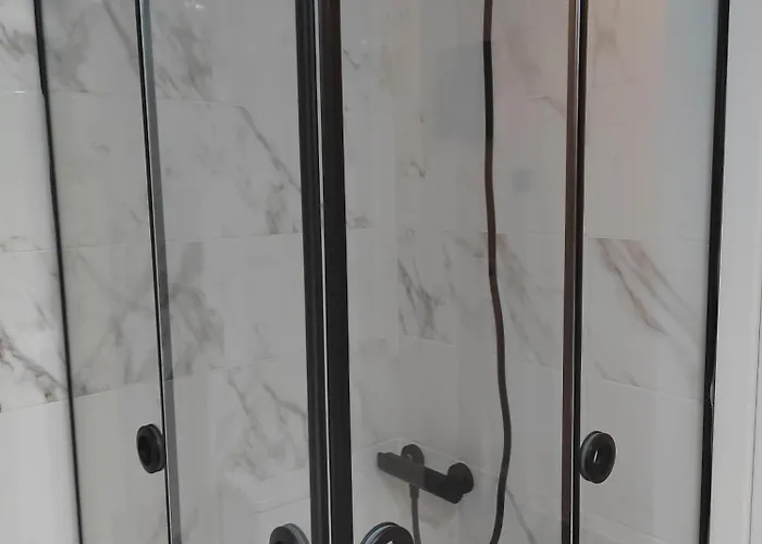 Cosy House With Garden * Vólos