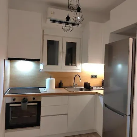 Cosy House With Garden * ヴォロス